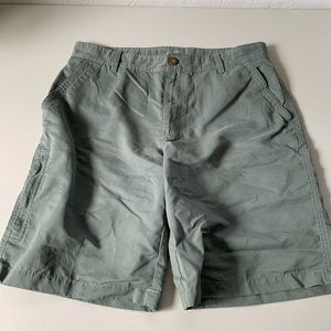 G.H. Bass & Co men’s outdoor shorts - 32X10